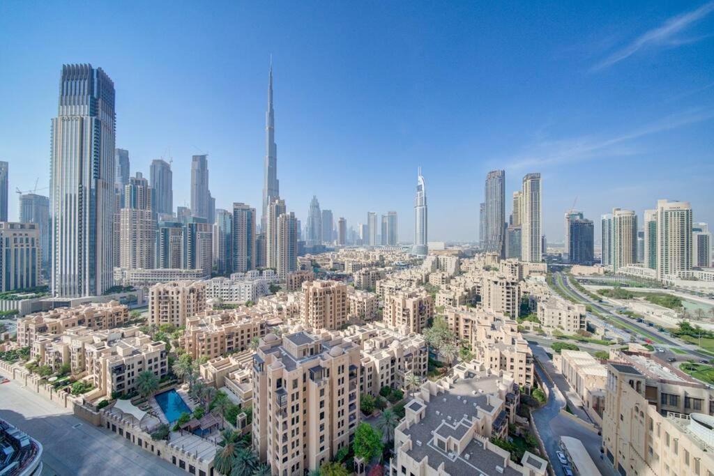 Appartement Burj Khalifa View - 2Br And Maid - Downtown à Dubaï Extérieur photo